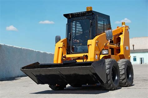 hours used to compare buy vs rent for skid steer|skid steer monthly rental.